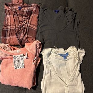 Lot of 4 long sleeve shirts size large